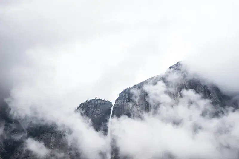 Cover Image for Inspiration from Nature: How Mountain Views Can Enhance Your Home Decor